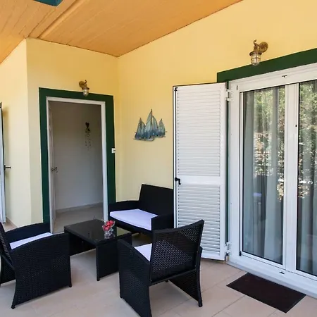 Secret Paradise Апартаменты Karia (Lefkada)