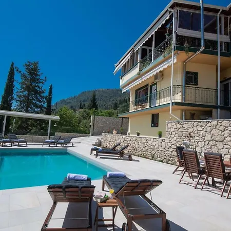 Апартаменты Secret Paradise *