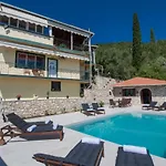 Secret Paradise Apartman *