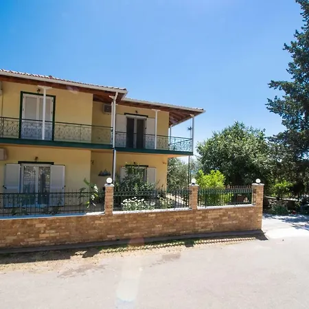 Apartment Secret Paradise *