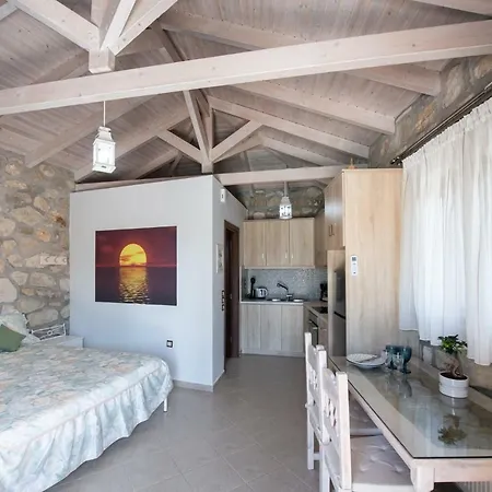 Apartment Secret Paradise